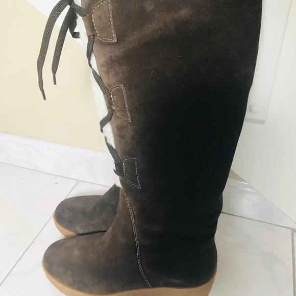 MICHAEL KORS Shearling LaceUp Chocolate Brown Boot - Picture 3 of 7